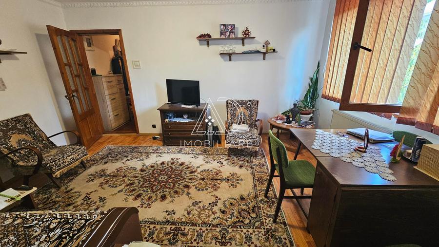 Apartament cu 2 camere nedecomandat în 9 Mai