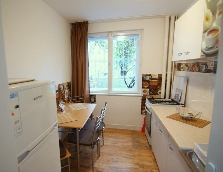 Apartament 2 camere, loc parcare curte imobil, 500 metri de Medicina - 3