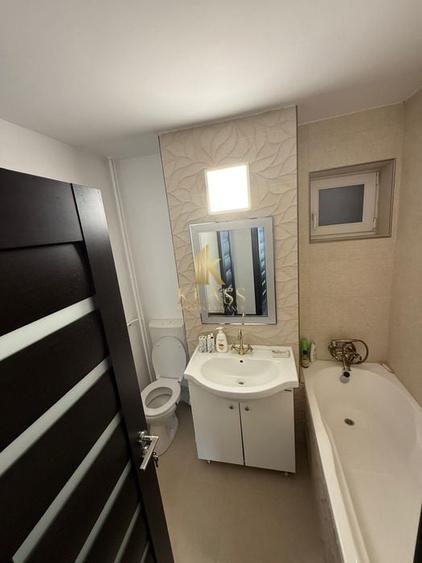 Apartament cu 3 camere decomandat, mobilat în 13 Septembrie