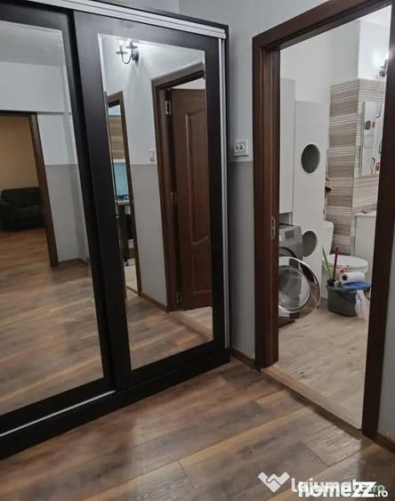 Garsonieră decomandată, mobilată în Crângași
