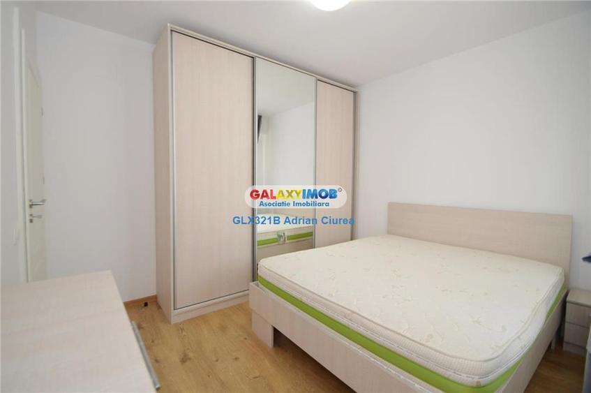 Apartament cu 3 camere semidecomandat, mobilat în Ștefan cel Mare