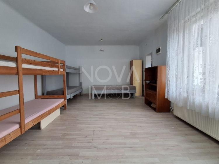 Casă individuală cu 5 camere cu Canalizare în Trei Stejari