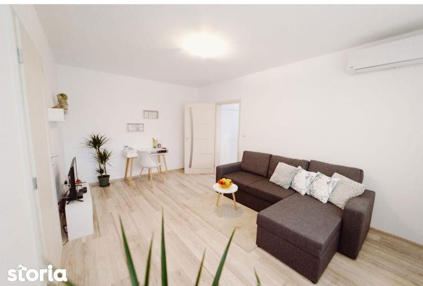 Apartament cu 2 camere în Podu Roș