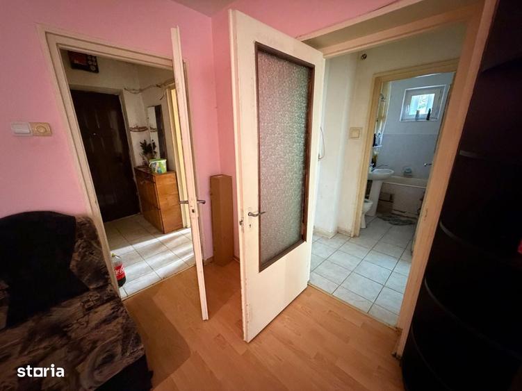 Apartament 2 camere, parter - zona Cetate - 8