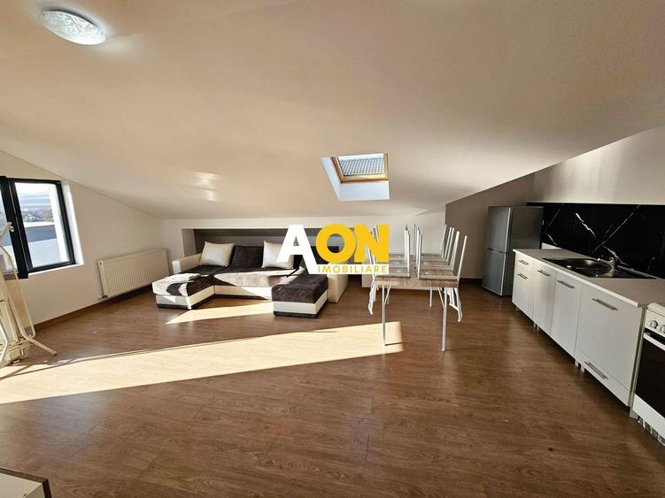 Apartament cu 3 camere decomandat în Cetate