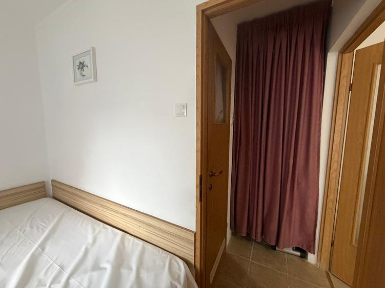 Apartament cu 2 camere semidecomandat în Craiter