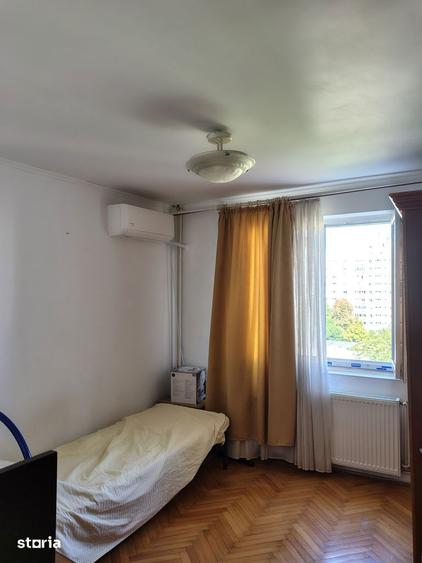 Apartament cu 3 camere în Colentina