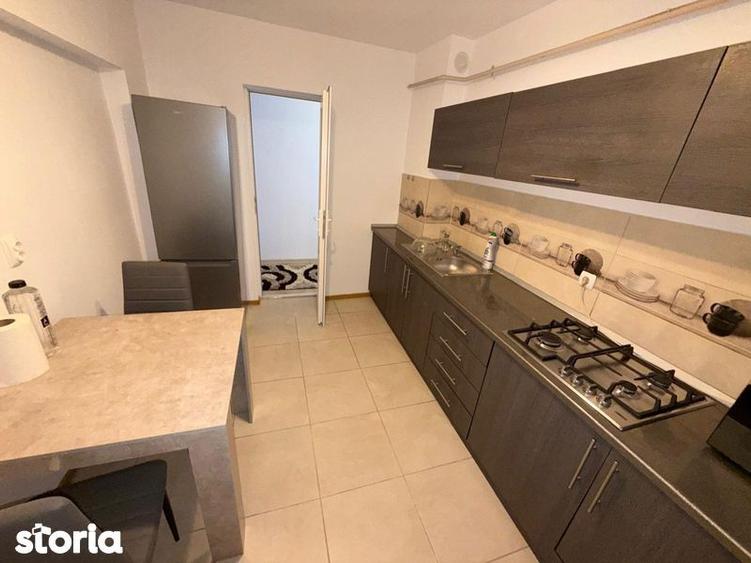 Apartament cu 2 camere, mobilat în Central