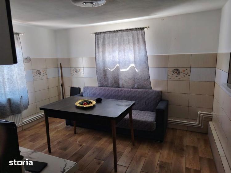 Casă cu 3 camere cu Teren 171 Mp în Cernele