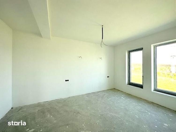 Casă cu 3 camere cu Teren 340 Mp în Crișeni