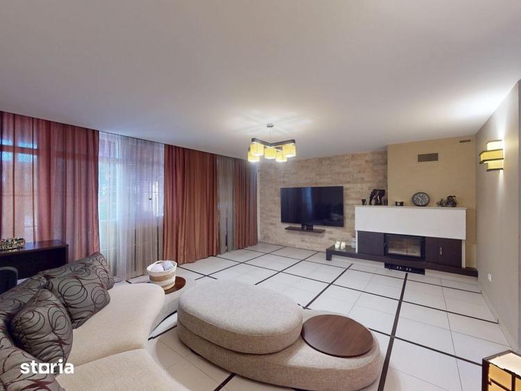 Casă cu 5 camere cu Teren 1104 Mp în Lipovei
