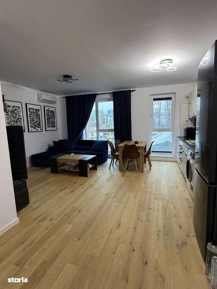 Apartament cu 3 camere în Crângași