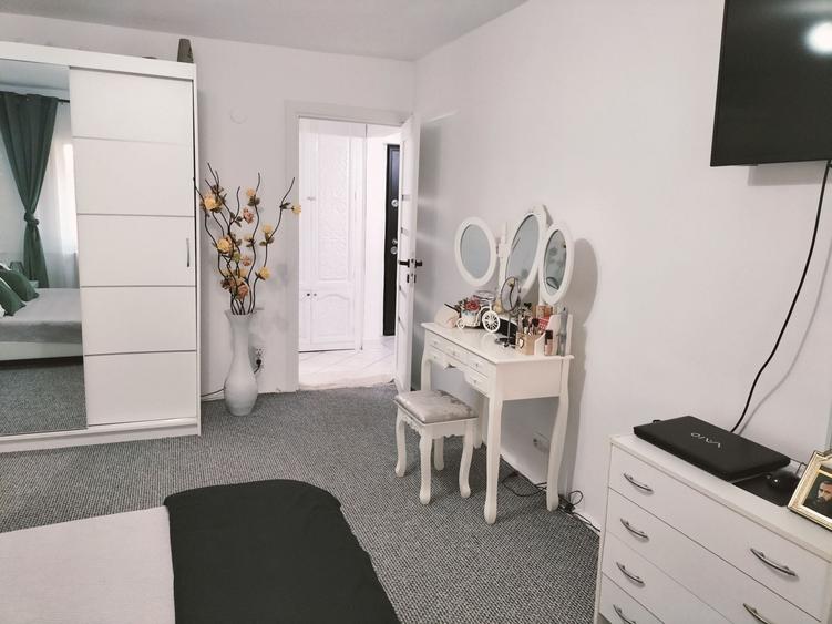 Apartament cu o camera de inchiriat - 1