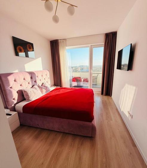Apartament cu 3 camere semidecomandat, mobilat în Chitila