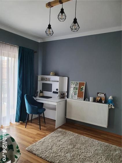 Casă cu 5 camere cu Teren 450 Mp în Brâncoveanu