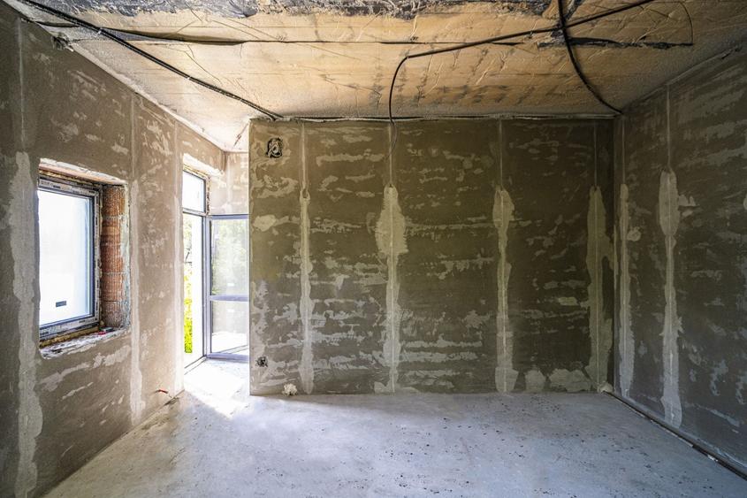 Apartament cu 3 camere semidecomandat în Militari