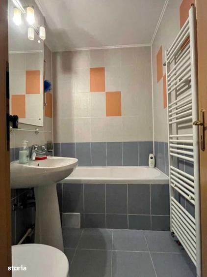 Apartament cu 3 camere in Centru - 3