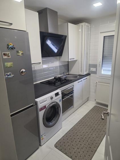 Apartament cu 2 camere semidecomandat în Băceni