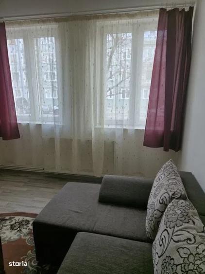 Apartament cu 2 camere, mobilat în Horea