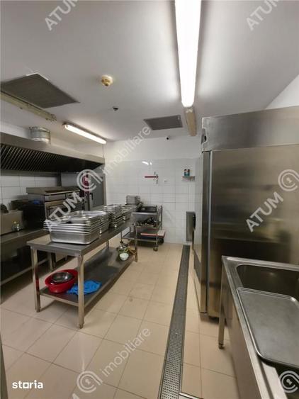 Spațiu comercial, de 663 mp, în Central