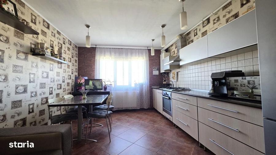 Apartament cu 2 camere în Triaj