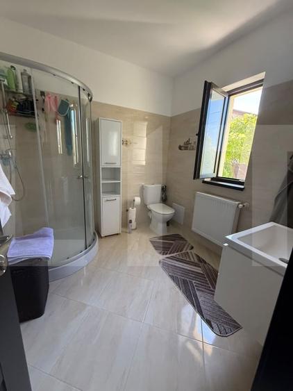 Casă individuală cu 4 camere cu Teren 500 Mp în Mănăstirea Doamnei