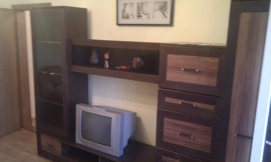 Apartament cu 2 camere decomandat în Astra