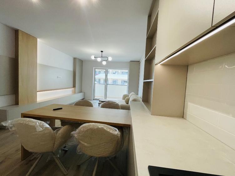 Apartament cu 2 camere semidecomandat în Florești