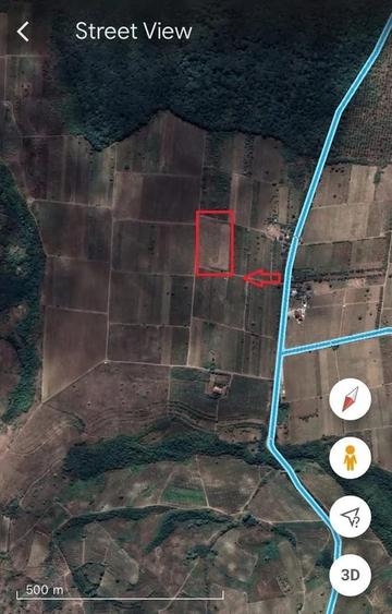 Teren de 9500 mp, în Central