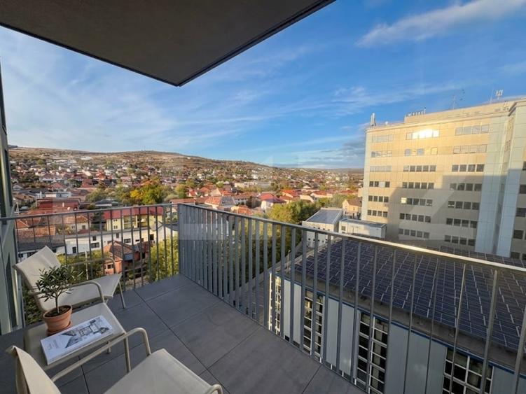 Apartament cu 2 camere semidecomandat, mobilat în Dâmbul Rotund