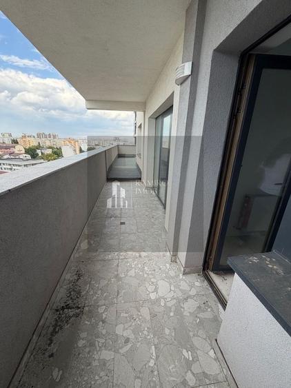 Apartament cu 3 camere decomandat, mobilat în Vitan