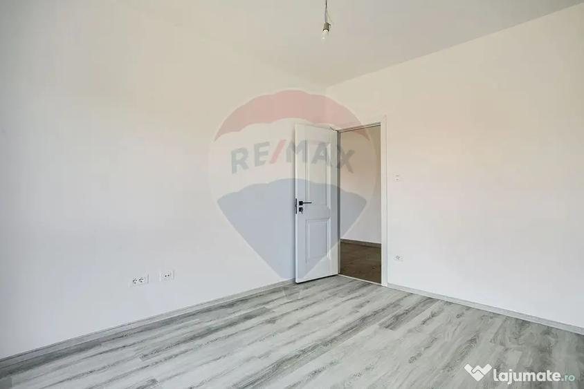 Apartament cu 2 camere decomandat în Grădiște