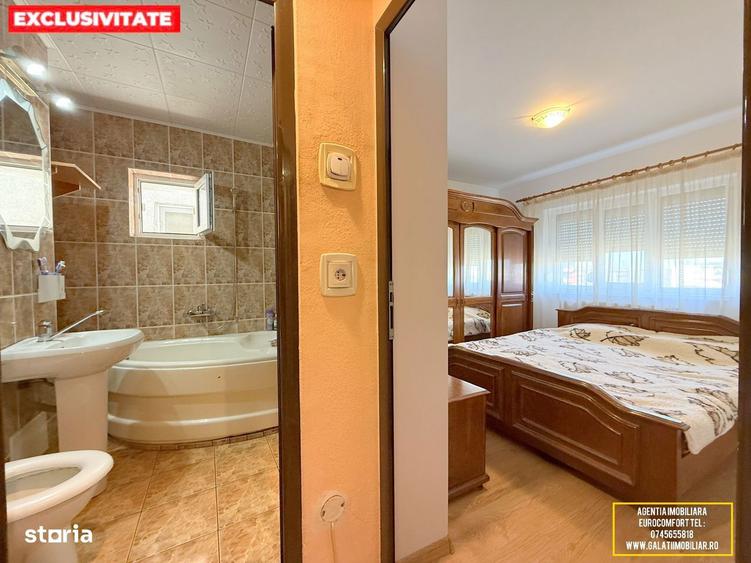 Apartament cu 3 camere decomandat, mobilat în Micro 17