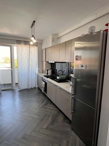 Vand apartament cu 3 camere - 6
