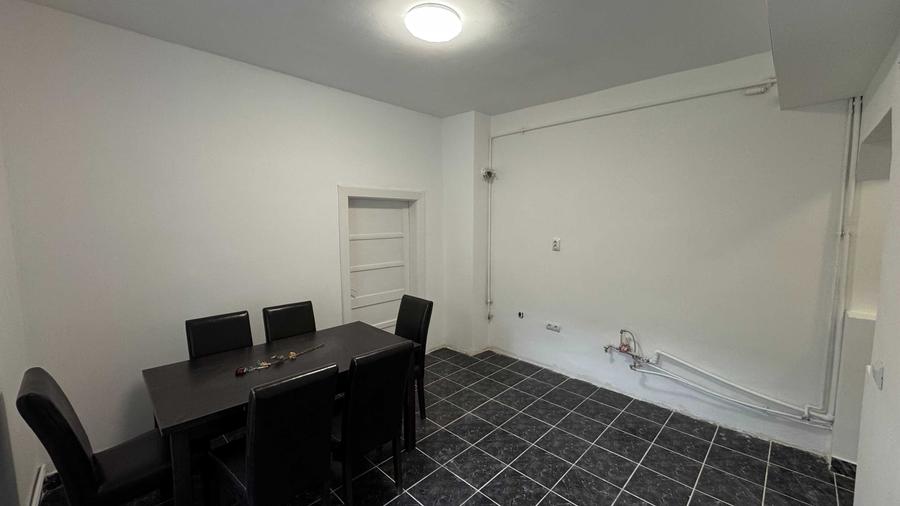 Apartament cu 2 camere decomandat în Ultracentral