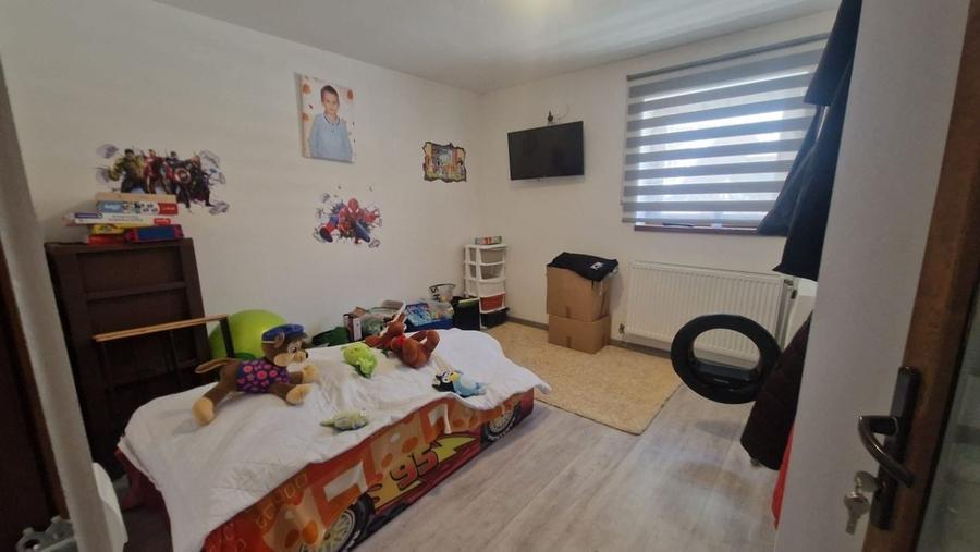Casa renovata complet Rotbav - 8