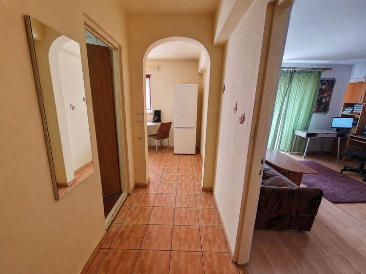 Apartament 1 camera decomandat, 37 mp, parcare, str Frunzisului - 6