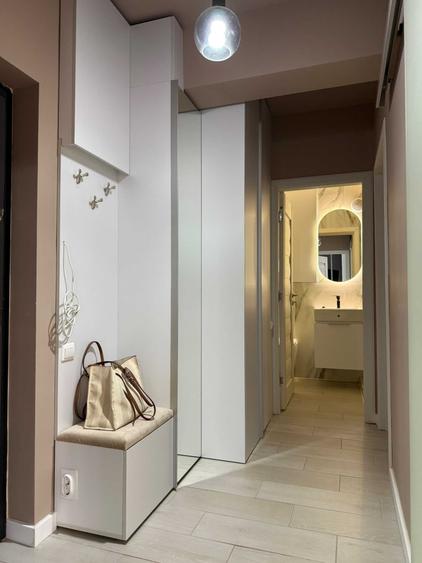 Apartament cu 2 camere decomandat în Uverturii
