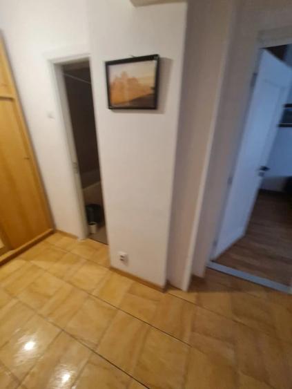 Apartament cu 2 camere decomandat în Podul de Fier