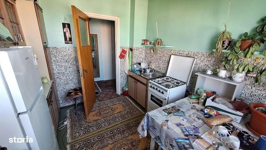 Apartament 3 Camere | Titan | Balcon | Semidecomandat | Necesita Renov - 8