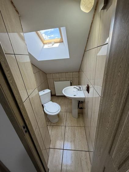 Apartament cu 3 camere în Aștileu