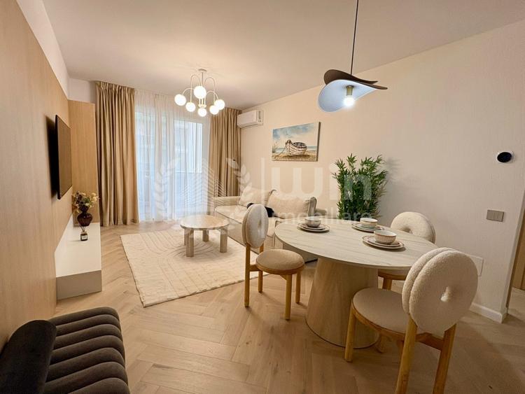 Apartament cu 2 camere semidecomandat, mobilat în Iris