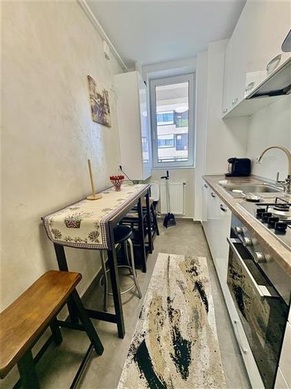 Apartament cu 2 camere decomandat, mobilat în Palas