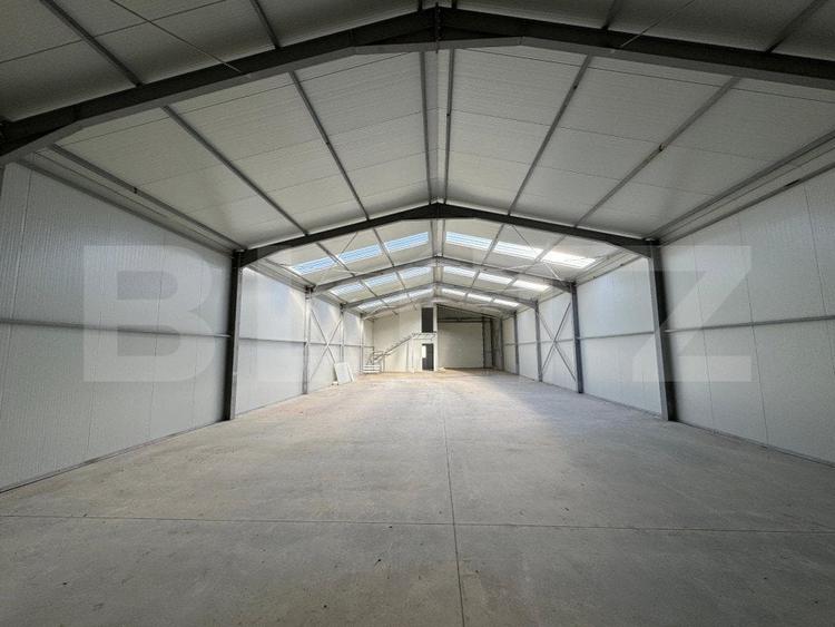 Spațiu industrial, de 336 mp, în Exterior Vest