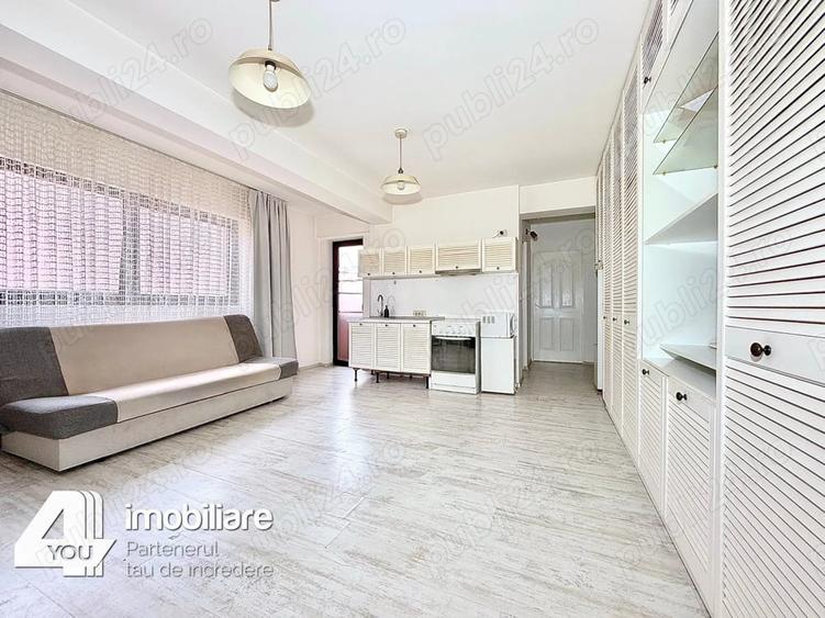 Apartament cu 2 camere decomandat în Boul Roșu