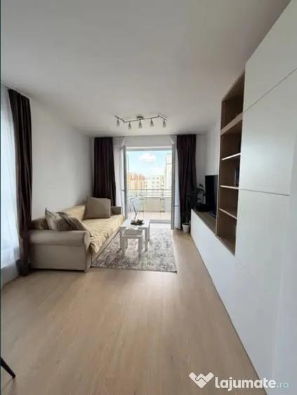 Apartament cu 2 camere decomandat în Avantgarden