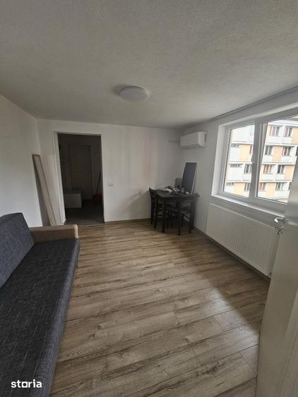 Apartament cu 2 camere în Complex Studențesc