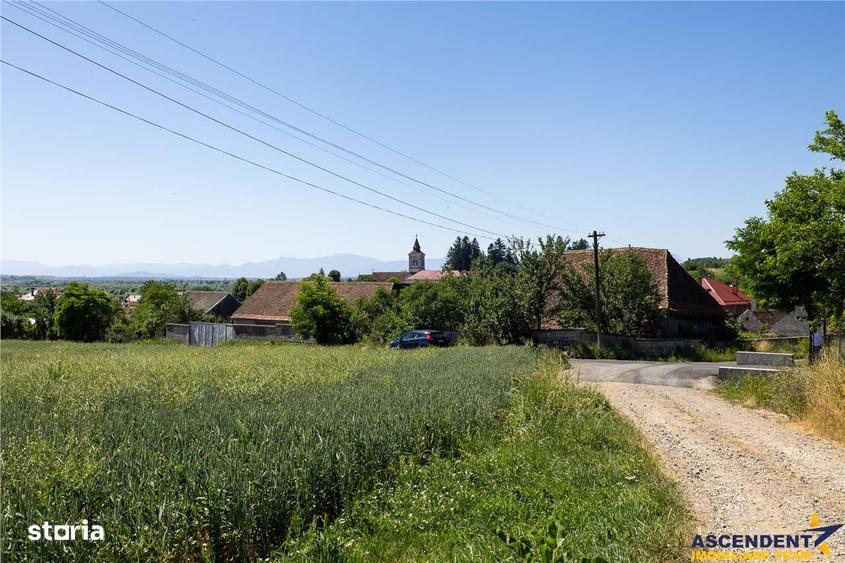 Teren de 1370 mp, în Măieruș