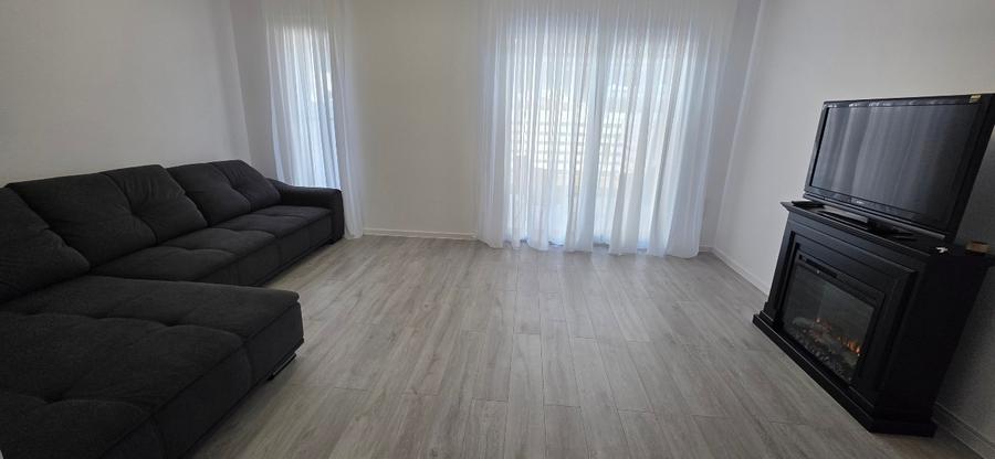 Casă cu 3 camere cu Canalizare în Central