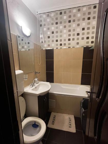 Apartament cu 2 camere semidecomandat în Brâncoveanu